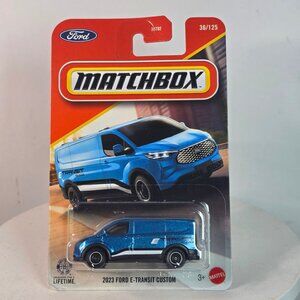 Matchbox 2023 Ford E-Transit Custom Blue